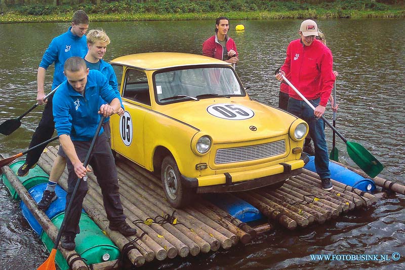 zijkant outdoor valley trabant